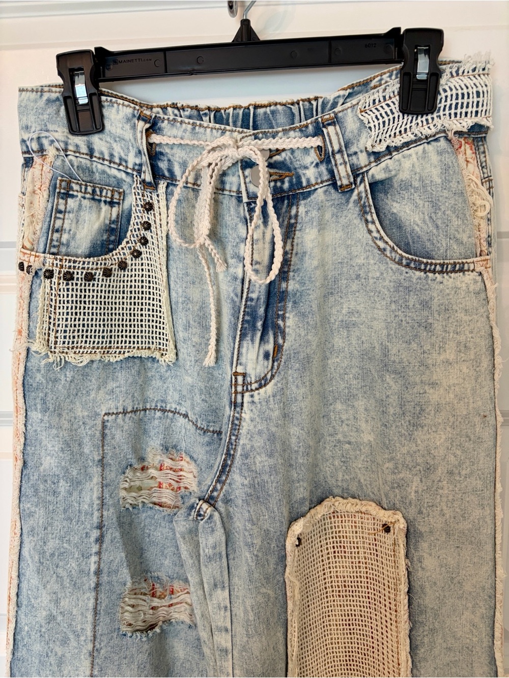 NWT POL Light Wash Patchwork Wide-Leg Jeans - Picture 3 of 10